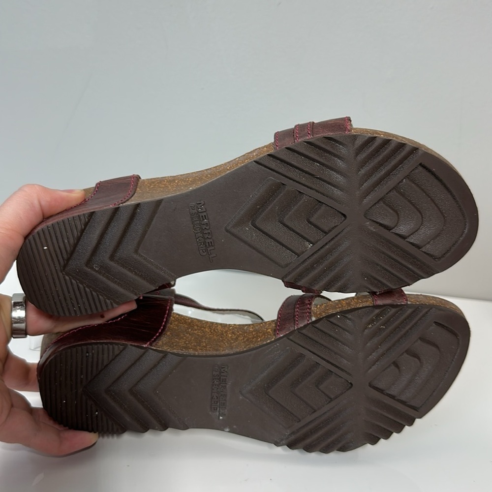 Merrell Revalli Aura Strap Wedge Sandal in Deep Purple Size 8 - Picture 9 of 16